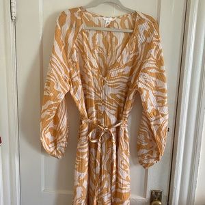 H&M printed dress with buttons